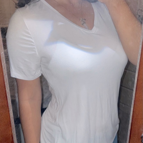 Apt. 9 Tops - White V-neck T-Shirt